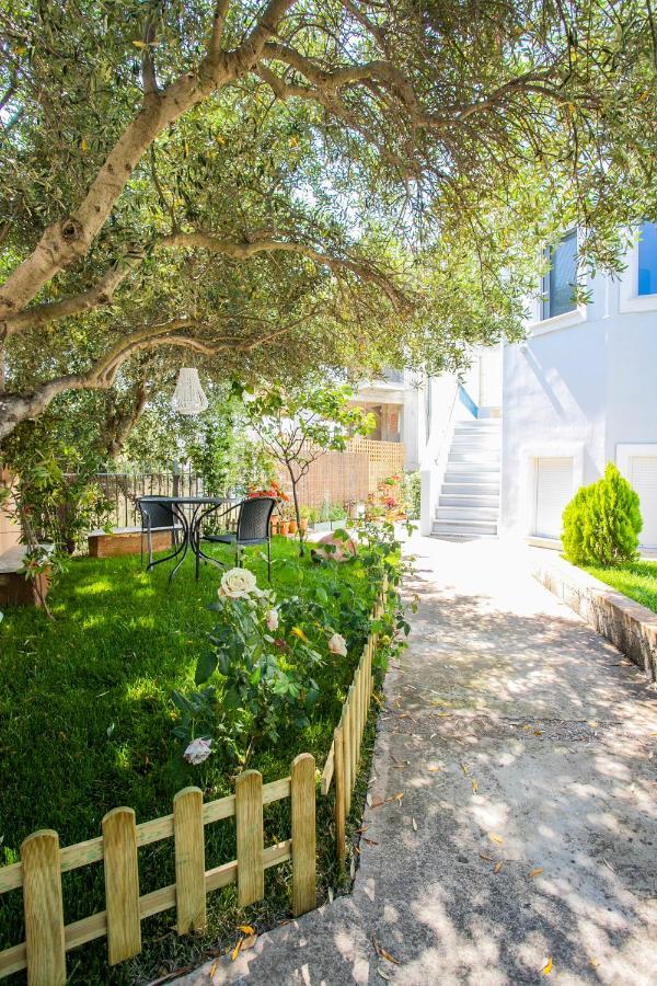 Anavyssos 1 Bedrm 4 Prs Flat 5Min Walk From Beach エクステリア 写真